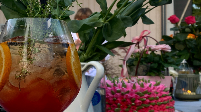 Padėsiu vesti socialinius tinklus + kuriu reels ir produkto nuotraukas
